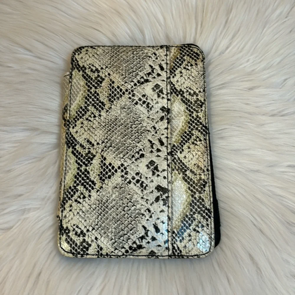Faux Snakeskin E-Reader/Tablet Sleeve